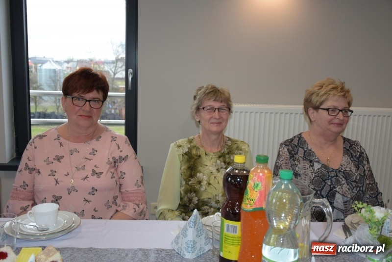 Zdjęcie w galerii na portalu naszraciborz.pl: Gospodynie w całej gminie obchodziły Dzień Kobiet  wiadomości z regionu