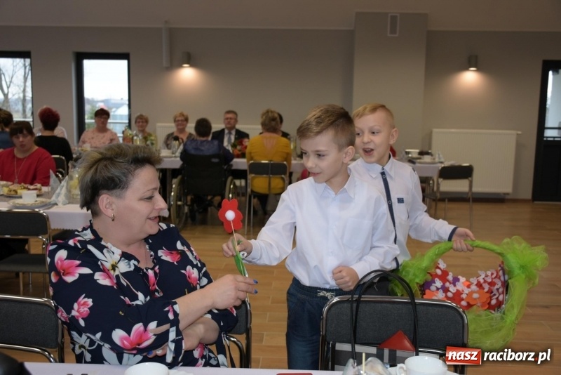 Zdjęcie w galerii na portalu naszraciborz.pl: Gospodynie w całej gminie obchodziły Dzień Kobiet  wiadomości z regionu
