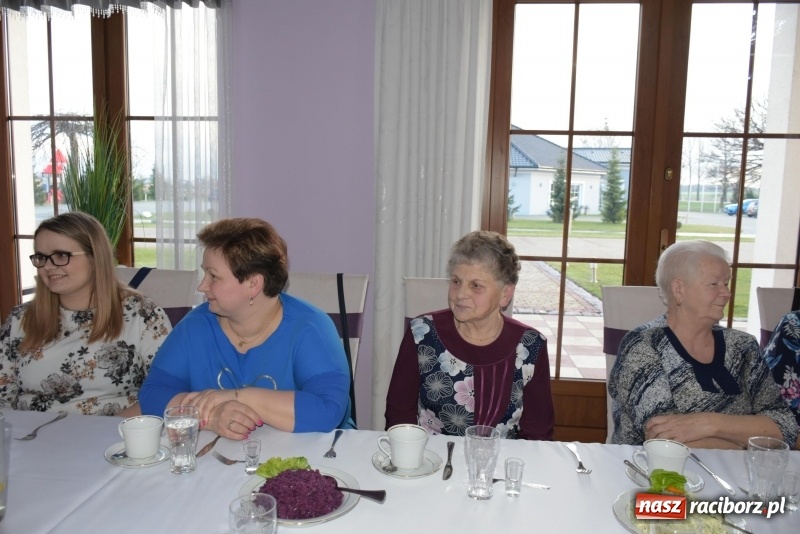 Zdjęcie w galerii na portalu naszraciborz.pl: Gospodynie w całej gminie obchodziły Dzień Kobiet  wiadomości z regionu