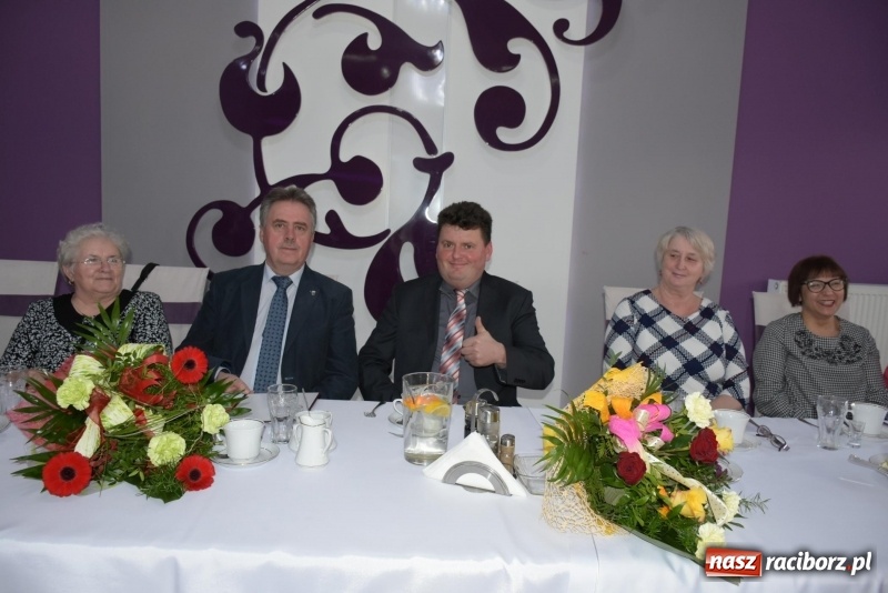 Zdjęcie w galerii na portalu naszraciborz.pl: Gospodynie w całej gminie obchodziły Dzień Kobiet  wiadomości z regionu