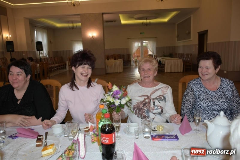 Zdjęcie w galerii na portalu naszraciborz.pl: Gospodynie w całej gminie obchodziły Dzień Kobiet  wiadomości z regionu