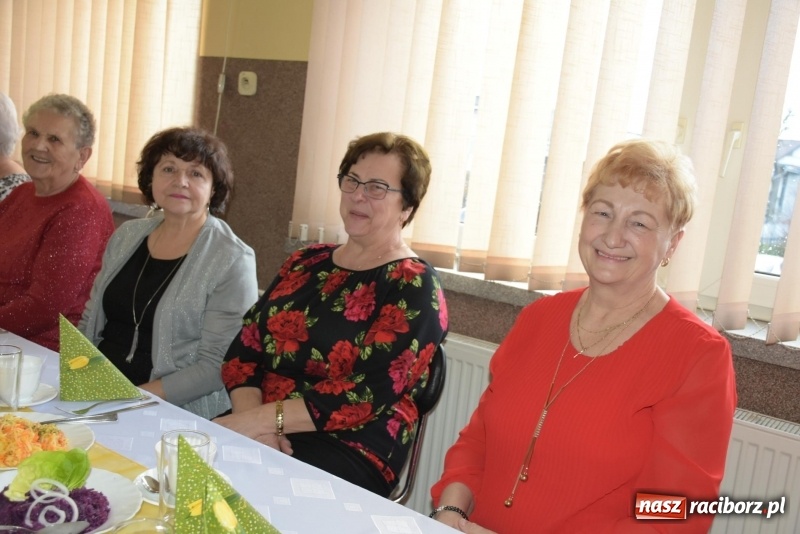 Zdjęcie w galerii na portalu naszraciborz.pl: Gospodynie w całej gminie obchodziły Dzień Kobiet  wiadomości z regionu