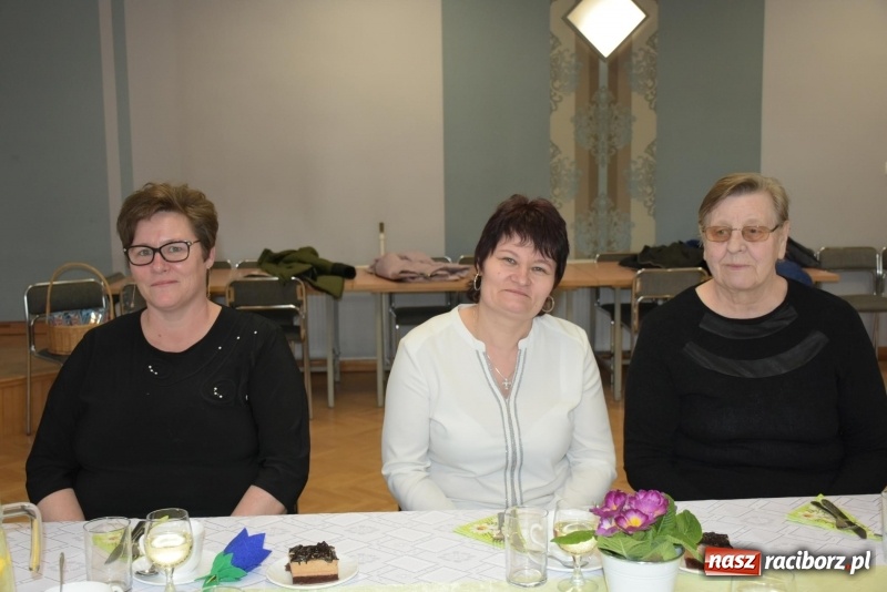 Zdjęcie w galerii na portalu naszraciborz.pl: Gospodynie w całej gminie obchodziły Dzień Kobiet  wiadomości z regionu