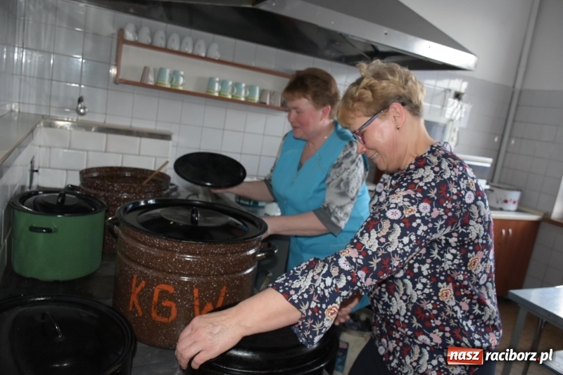 Zdjęcie w galerii na portalu naszraciborz.pl: Gospodynie w całej gminie obchodziły Dzień Kobiet  wiadomości z regionu