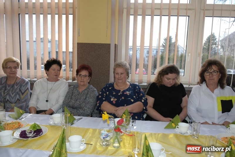 Zdjęcie w galerii na portalu naszraciborz.pl: Gospodynie w całej gminie obchodziły Dzień Kobiet  wiadomości z regionu