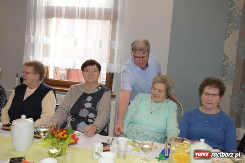 Zdjęcie w galerii na portalu naszraciborz.pl: Gospodynie w całej gminie obchodziły Dzień Kobiet  wiadomości z regionu