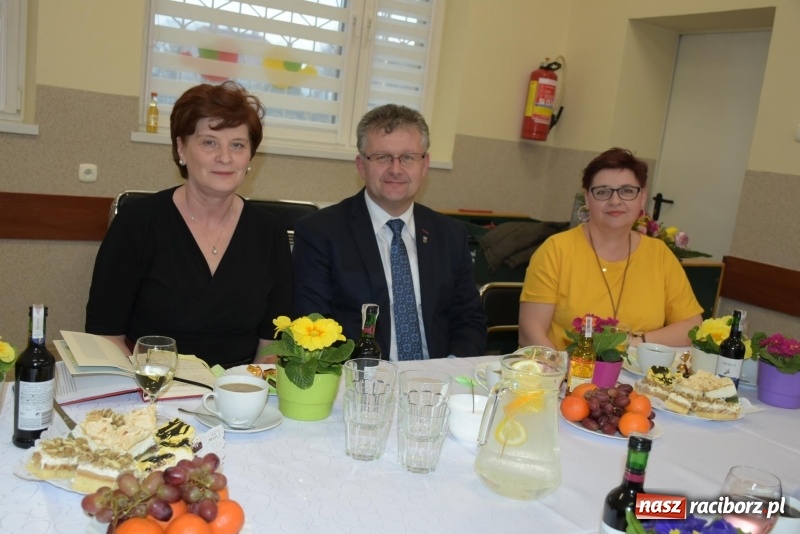 Zdjęcie w galerii na portalu naszraciborz.pl: Gospodynie w całej gminie obchodziły Dzień Kobiet  wiadomości z regionu