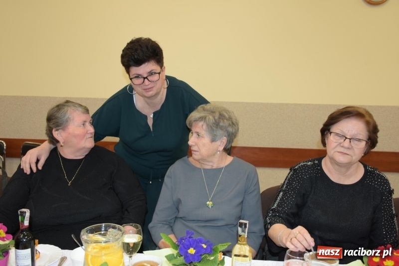 Zdjęcie w galerii na portalu naszraciborz.pl: Gospodynie w całej gminie obchodziły Dzień Kobiet  wiadomości z regionu