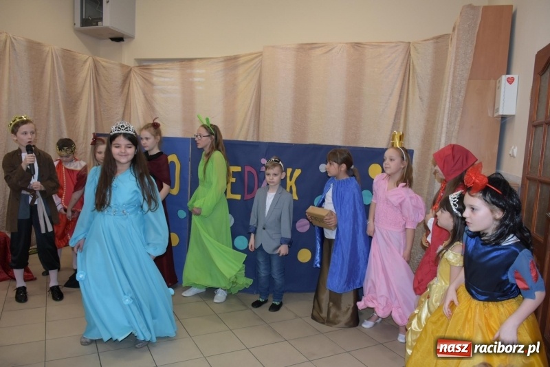 Zdjęcie w galerii na portalu naszraciborz.pl: Gospodynie w całej gminie obchodziły Dzień Kobiet  wiadomości z regionu