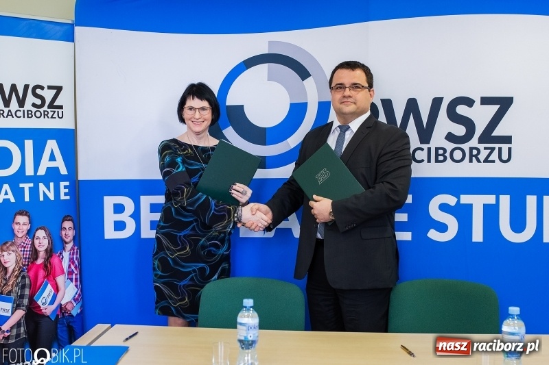 Zdjęcie w galerii na portalu naszraciborz.pl: Raciborska PWSZ z nowymi umowami partnerskimi wiadomości z regionu