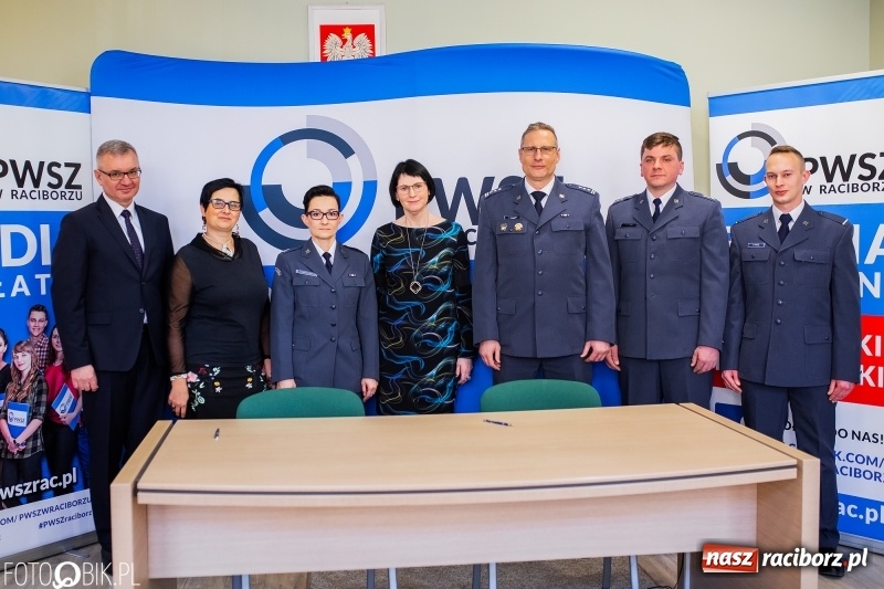 Zdjęcie w galerii na portalu naszraciborz.pl: Raciborska PWSZ z nowymi umowami partnerskimi wiadomości z regionu