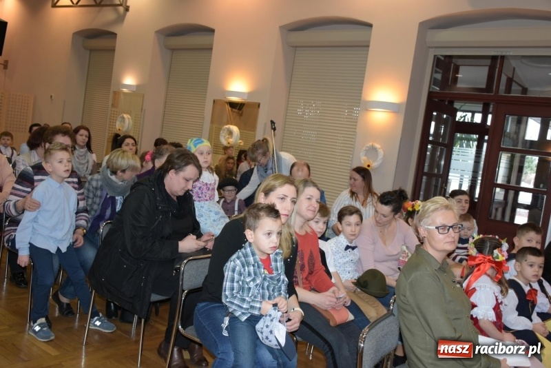 Zdjęcie w galerii na portalu naszraciborz.pl: Terozki pogodomy se po ślonsku  wiadomości z regionu