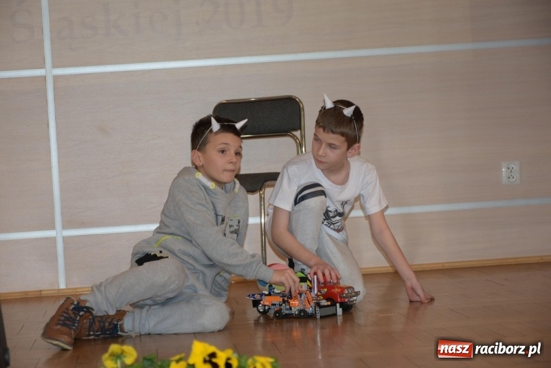 Zdjęcie w galerii na portalu naszraciborz.pl: Terozki pogodomy se po ślonsku  wiadomości z regionu