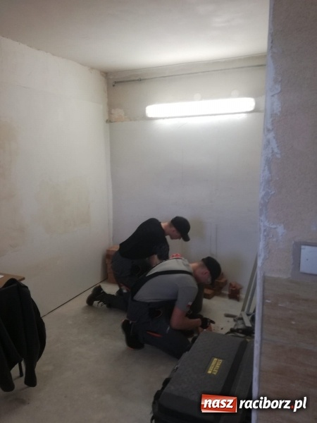 Zdjęcie w galerii na portalu naszraciborz.pl: Sukces budowlany uczniów CKZiU nr 1  wiadomości z regionu