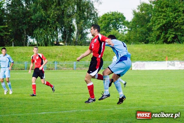 Zdjęcie w galerii na portalu naszraciborz.pl: Unia żegna IV ligę. Klub protestuje wiadomości z regionu