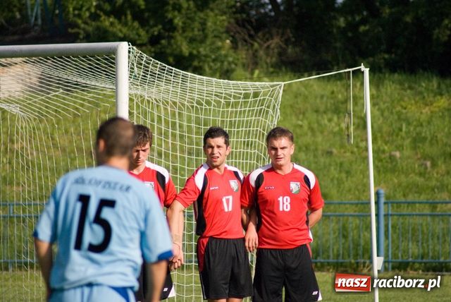 Zdjęcie w galerii na portalu naszraciborz.pl: Unia żegna IV ligę. Klub protestuje wiadomości z regionu