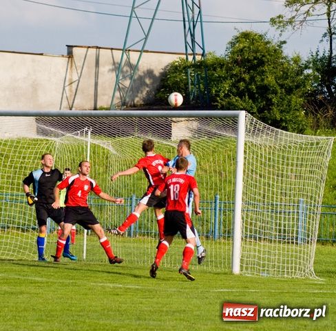 Zdjęcie w galerii na portalu naszraciborz.pl: Unia żegna IV ligę. Klub protestuje wiadomości z regionu