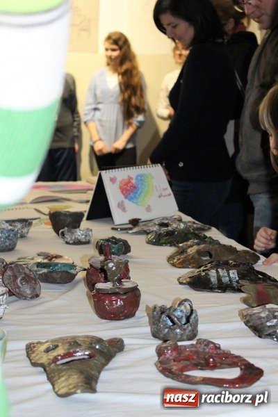 Zdjęcie w galerii na portalu naszraciborz.pl: Wystawa prac grupy artystycznej Asfalt w Nędzy wiadomości z regionu