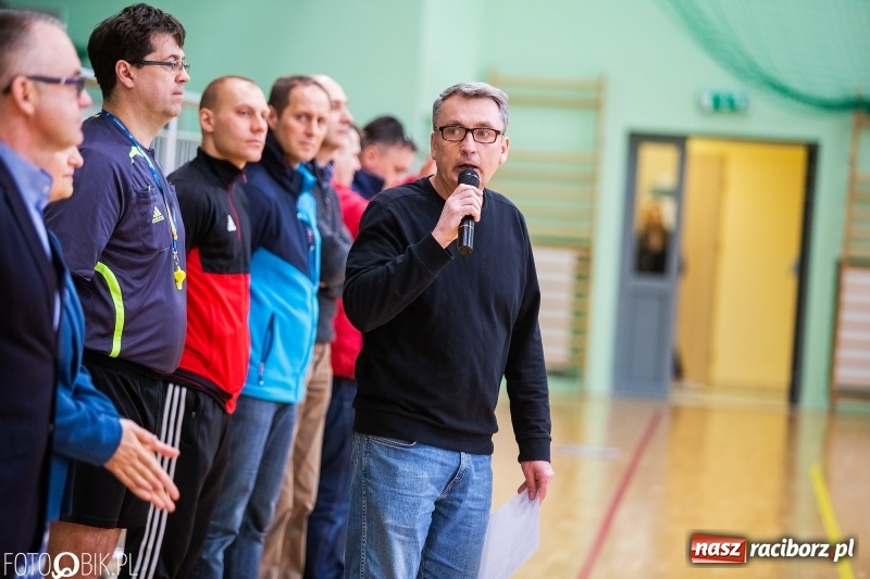 Zdjęcie w galerii na portalu naszraciborz.pl: Makroregionalny Turniej Piłki Nożnej Dziewcząt w Arenie Rafako wiadomości z regionu