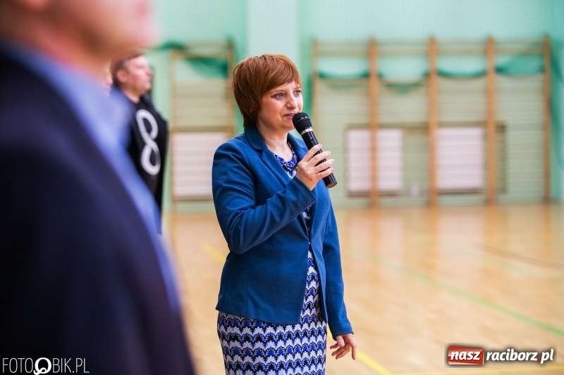 Zdjęcie w galerii na portalu naszraciborz.pl: Makroregionalny Turniej Piłki Nożnej Dziewcząt w Arenie Rafako wiadomości z regionu
