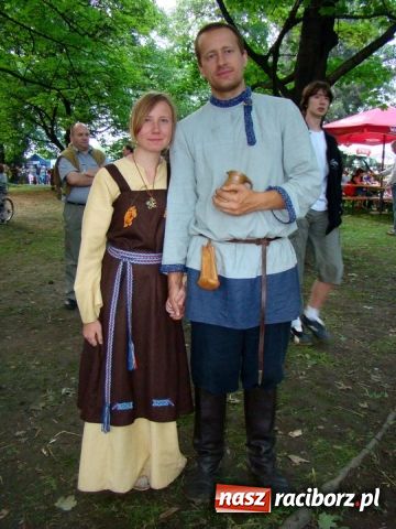 Zdjęcie w galerii na portalu naszraciborz.pl: Średniowieczny gród na Zamkowej wiadomości z regionu