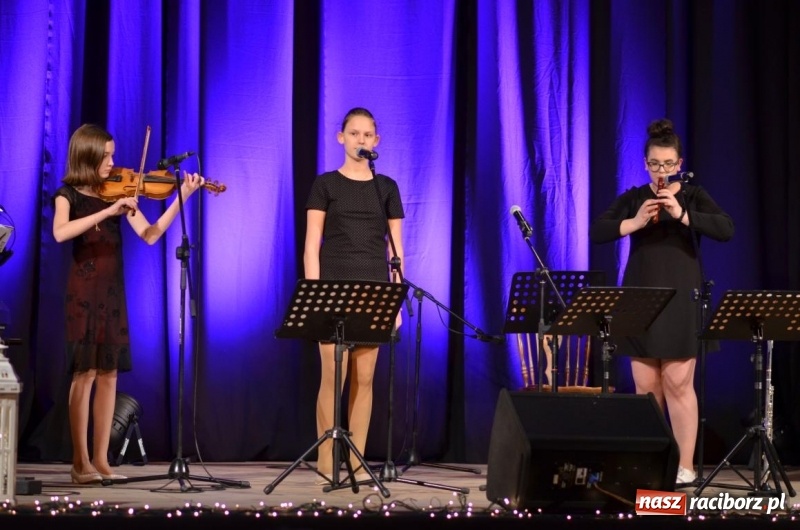 Zdjęcie w galerii na portalu naszraciborz.pl: Walentynkowy suplement od Atlantydy  wiadomości z regionu