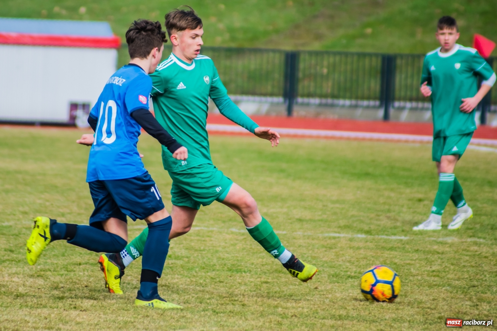 Zdjęcie w galerii na portalu naszraciborz.pl: Nieudana inauguracja trampkarzy raciborskiej Unii wiadomości z regionu