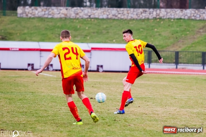 Zdjęcie w galerii na portalu naszraciborz.pl: Płomień z Połomi za gorący dla Unitów wiadomości z regionu