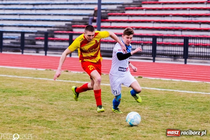 Zdjęcie w galerii na portalu naszraciborz.pl: Płomień z Połomi za gorący dla Unitów wiadomości z regionu