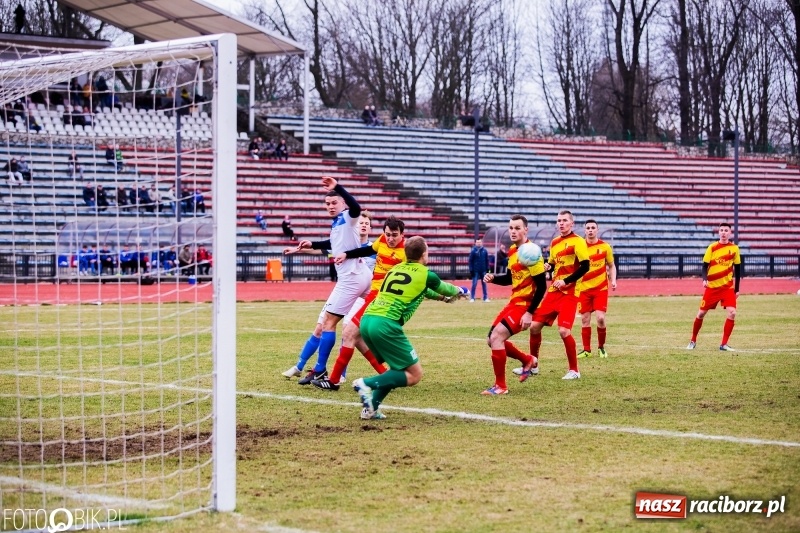 Zdjęcie w galerii na portalu naszraciborz.pl: Płomień z Połomi za gorący dla Unitów wiadomości z regionu
