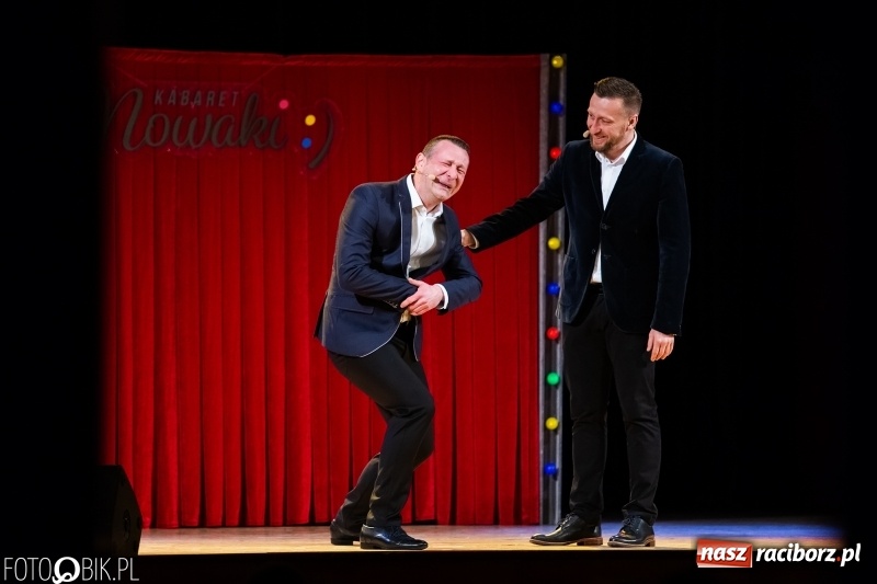 Zdjęcie w galerii na portalu naszraciborz.pl: Kabaret Nowaki bawił w Raciborskim Centrum Kultury wiadomości z regionu