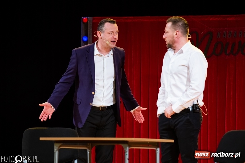 Zdjęcie w galerii na portalu naszraciborz.pl: Kabaret Nowaki bawił w Raciborskim Centrum Kultury wiadomości z regionu