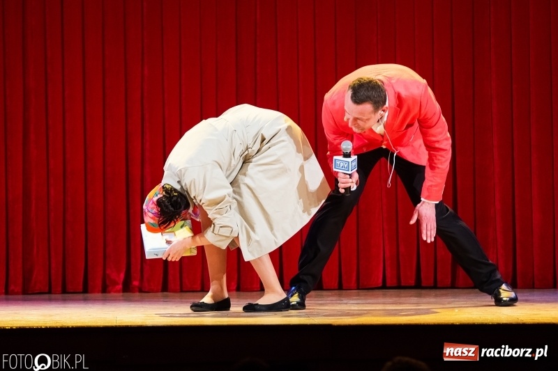 Zdjęcie w galerii na portalu naszraciborz.pl: Kabaret Nowaki bawił w Raciborskim Centrum Kultury wiadomości z regionu