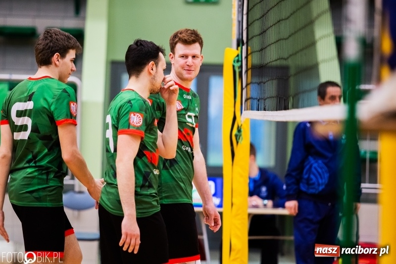 Zdjęcie w galerii na portalu naszraciborz.pl: MKSR Pyskowice za silny dla siatkarzy Rafako wiadomości z regionu