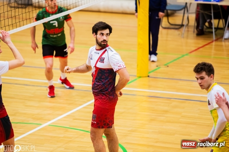 Zdjęcie w galerii na portalu naszraciborz.pl: MKSR Pyskowice za silny dla siatkarzy Rafako wiadomości z regionu
