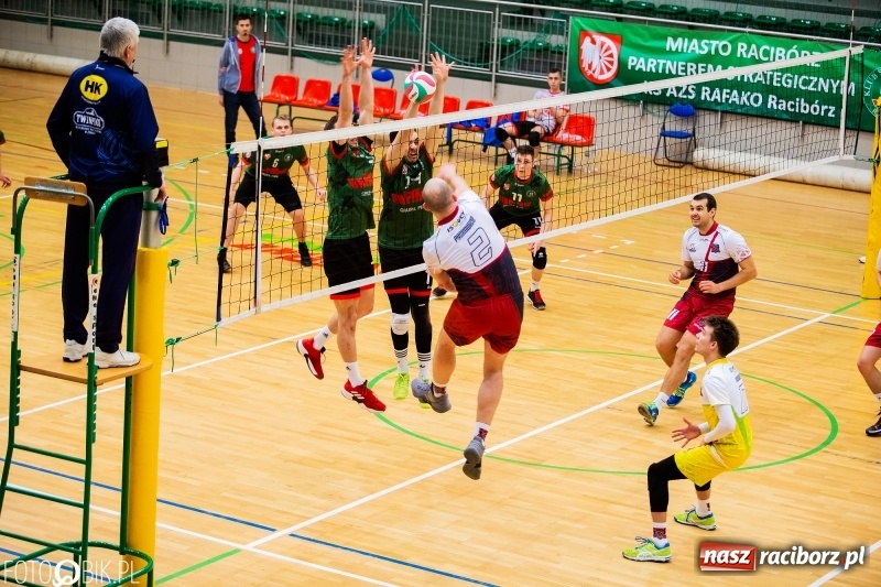 Zdjęcie w galerii na portalu naszraciborz.pl: MKSR Pyskowice za silny dla siatkarzy Rafako wiadomości z regionu