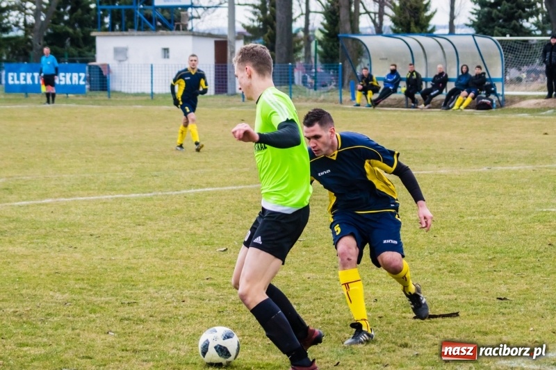 Zdjęcie w galerii na portalu naszraciborz.pl: Osiem do zera, Krzanowice żegnają outsidera wiadomości z regionu
