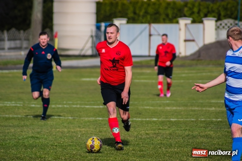 Zdjęcie w galerii na portalu naszraciborz.pl: Tworków pokonał Zawadę Książęcą i wrócił na piedestał wiadomości z regionu