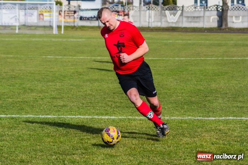 Zdjęcie w galerii na portalu naszraciborz.pl: Tworków pokonał Zawadę Książęcą i wrócił na piedestał wiadomości z regionu