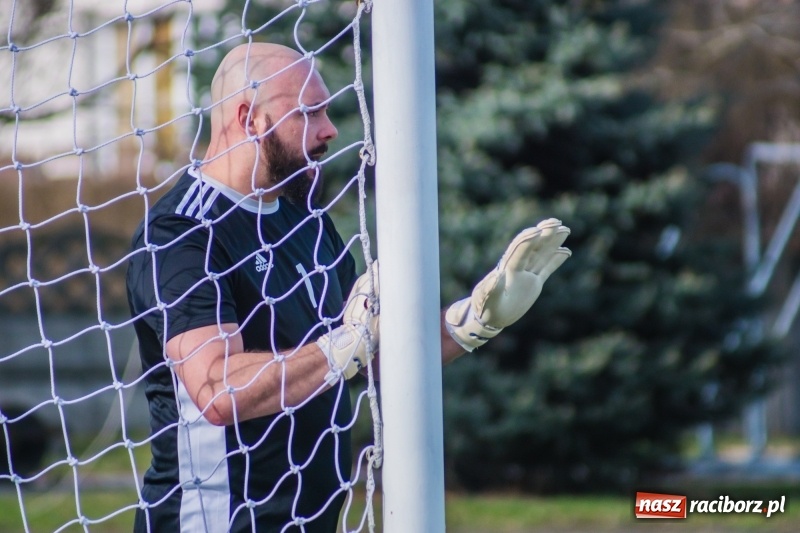 Zdjęcie w galerii na portalu naszraciborz.pl: Tworków pokonał Zawadę Książęcą i wrócił na piedestał wiadomości z regionu