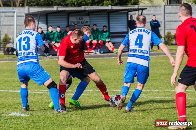 Zdjęcie w galerii na portalu naszraciborz.pl: Tworków pokonał Zawadę Książęcą i wrócił na piedestał wiadomości z regionu
