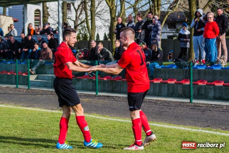 Zdjęcie w galerii na portalu naszraciborz.pl: Tworków pokonał Zawadę Książęcą i wrócił na piedestał wiadomości z regionu