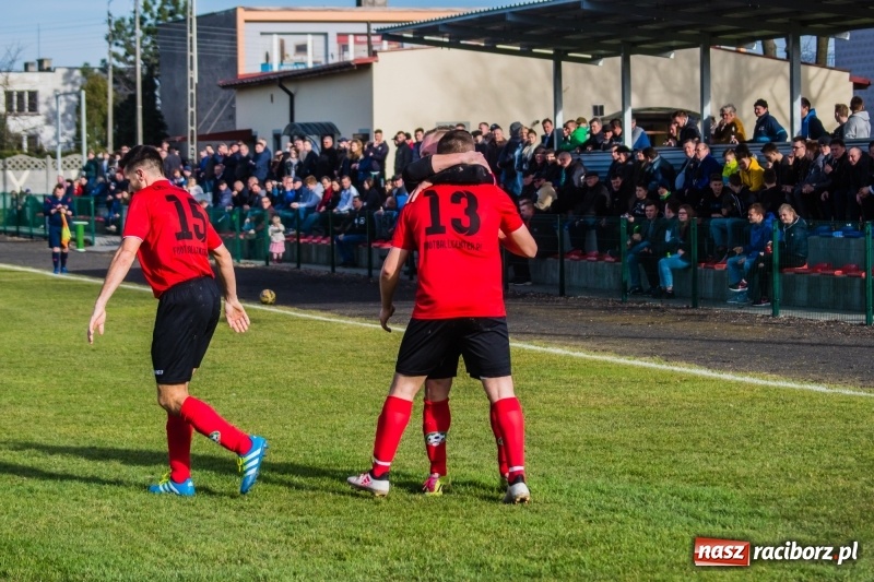 Zdjęcie w galerii na portalu naszraciborz.pl: Tworków pokonał Zawadę Książęcą i wrócił na piedestał wiadomości z regionu