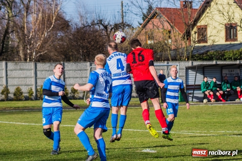 Zdjęcie w galerii na portalu naszraciborz.pl: Tworków pokonał Zawadę Książęcą i wrócił na piedestał wiadomości z regionu