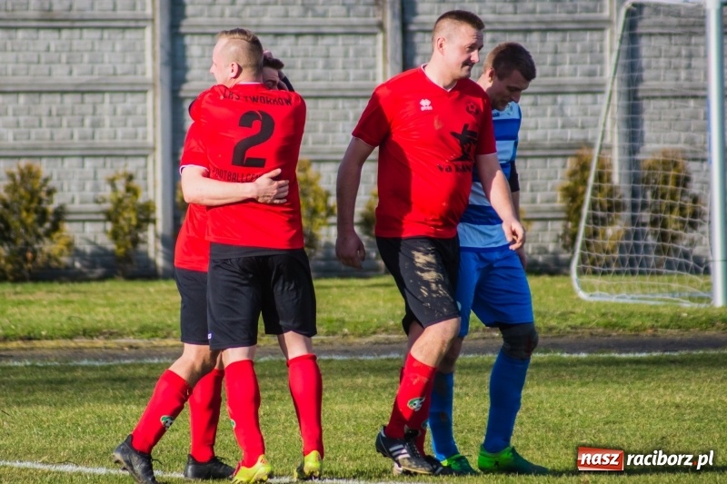 Zdjęcie w galerii na portalu naszraciborz.pl: Tworków pokonał Zawadę Książęcą i wrócił na piedestał wiadomości z regionu
