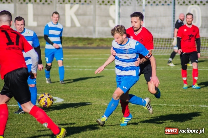 Zdjęcie w galerii na portalu naszraciborz.pl: Tworków pokonał Zawadę Książęcą i wrócił na piedestał wiadomości z regionu