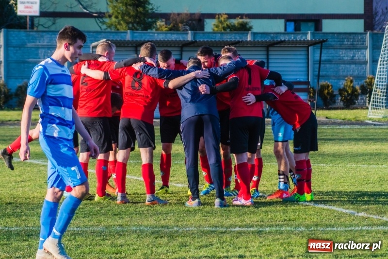 Zdjęcie w galerii na portalu naszraciborz.pl: Tworków pokonał Zawadę Książęcą i wrócił na piedestał wiadomości z regionu