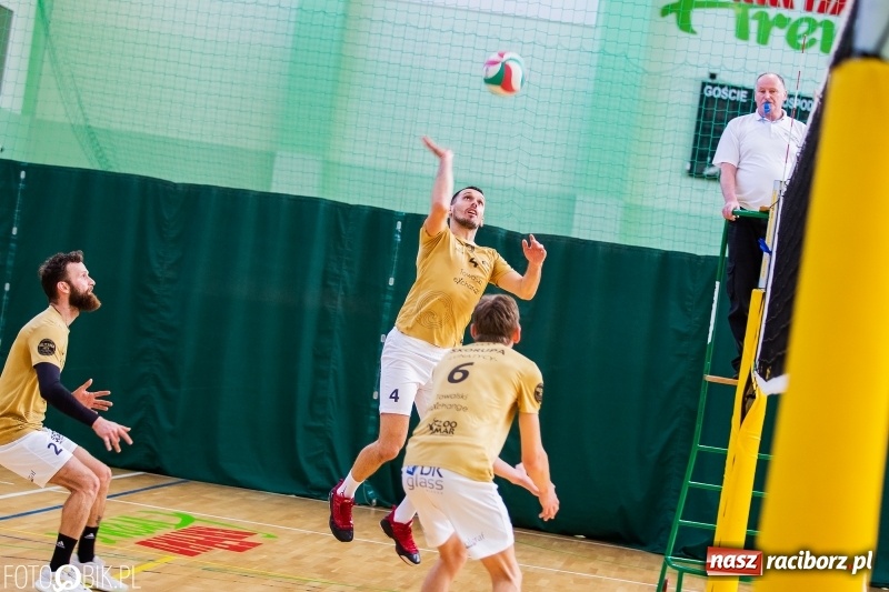 Zdjęcie w galerii na portalu naszraciborz.pl: RLPS: Faworyci nie zawiedli wiadomości z regionu