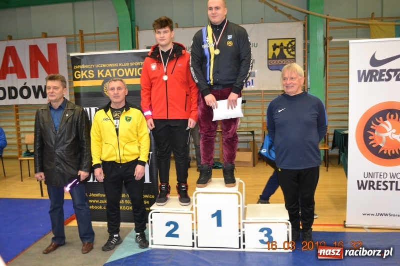Zdjęcie w galerii na portalu naszraciborz.pl: Kolejny udany start zapaśników Unii Racibórz wiadomości z regionu