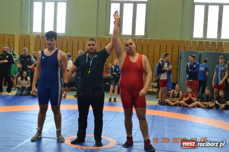 Zdjęcie w galerii na portalu naszraciborz.pl: Kolejny udany start zapaśników Unii Racibórz wiadomości z regionu